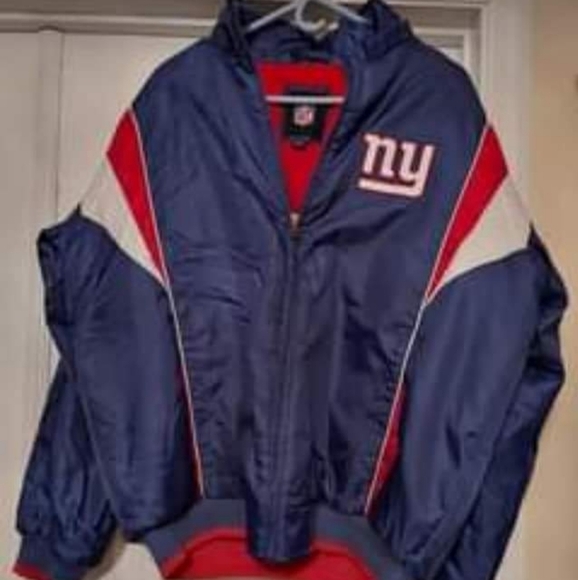 NEW NFL NY GIANTS PUFFER JACKET W/ HOODIE SIZE LARGE - Picture 2 of 5